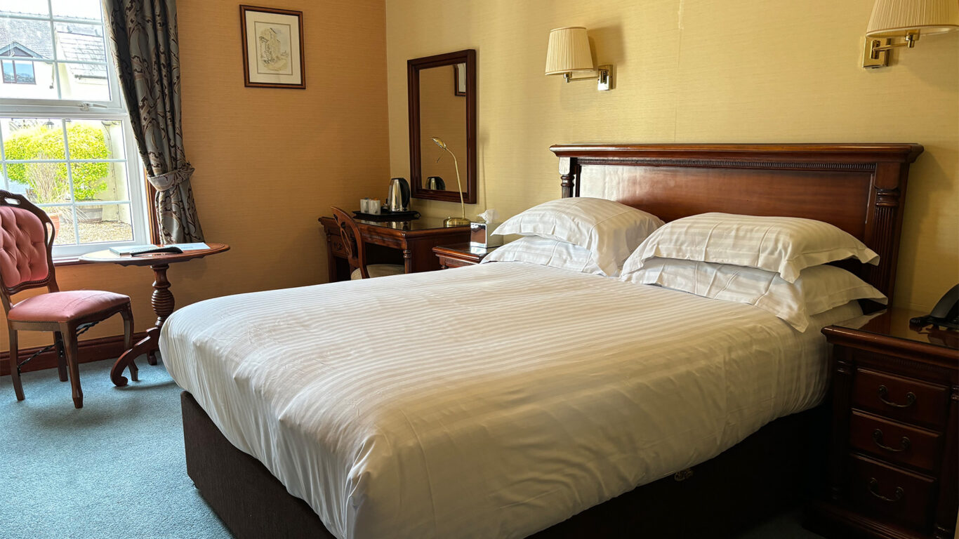 Cosy-Double-Room-Lake-District-Castle-Inn-2